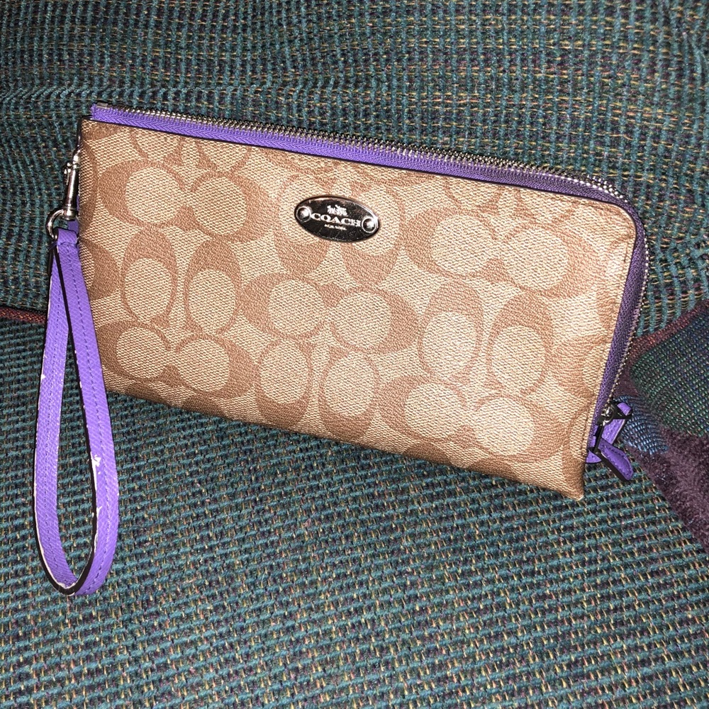 Coach wristlet